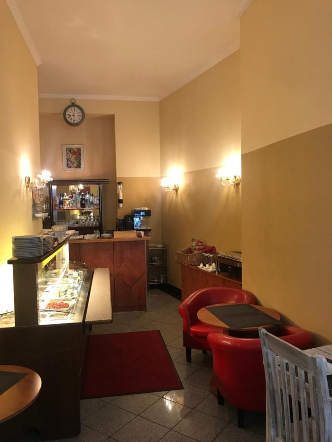Hotel Zeil Франкфурт на Майн Екстериор снимка